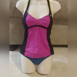 Nike Tankini Size 6